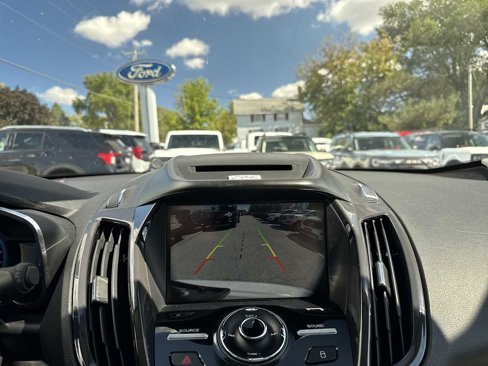 Used 2015 Ford C-MAX SEL w/ Equipment Group 302A image 27
