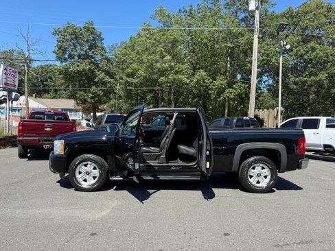 Used 2008 Chevrolet Silverado 1500 LTZ w/ Safety Package image 9