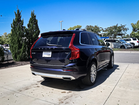 Used 2016 Volvo XC90 T6 Momentum w/ Momentum Plus Package image 11