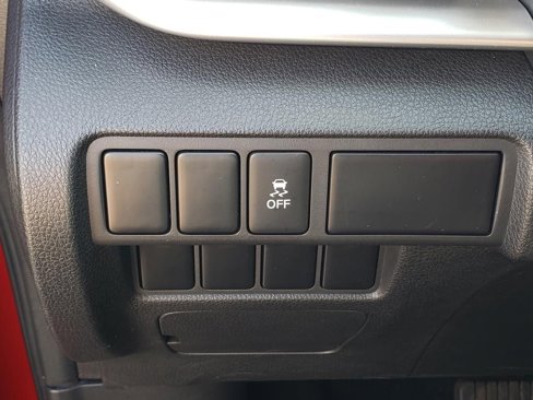 Used 2019 Mitsubishi Eclipse Cross LE image 28