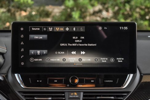 Used 2023 Nissan Altima 2.5 SR w/ SR Premium Package image 13