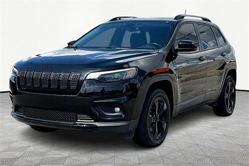 Used 2019 Jeep Cherokee Latitude Plus image 3