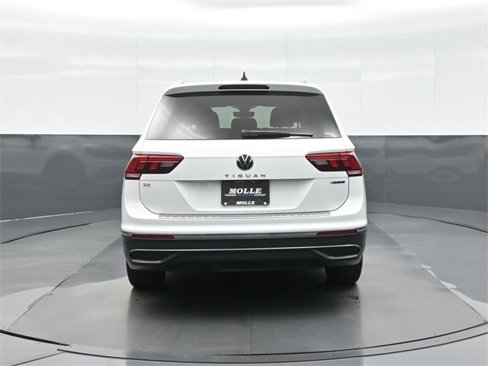 Used 2022 Volkswagen Tiguan SE image 6