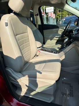 Used 2013 Ford Escape SEL image 9