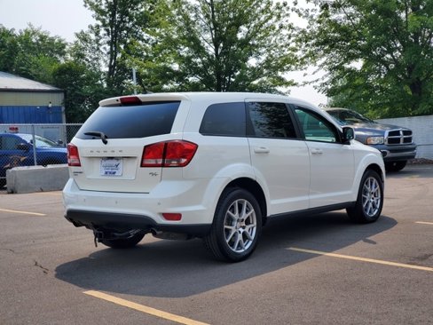 Certified 2015 Dodge Journey R/T w/ Flexible Seating Group image 2
