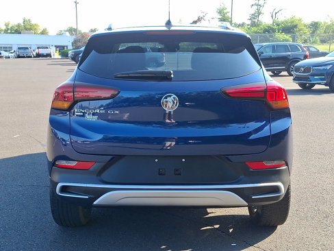 Certified 2023 Buick Encore GX Select w/ Safety Package II image 5