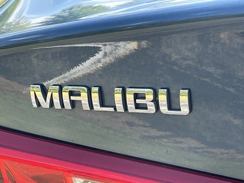 Used 2024 Chevrolet Malibu LT image 17