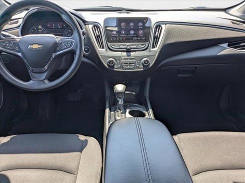 Used 2023 Chevrolet Malibu LT image 14
