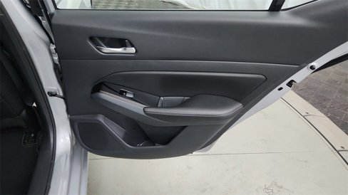Used 2023 Nissan Altima 2.5 SL image 13