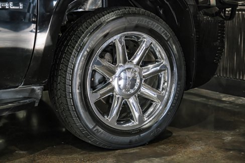 Used 2012 GMC Yukon XL Denali image 52