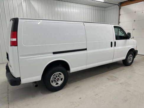 Used 2023 GMC Savana 2500 Extended w/ Driver Convenience Package image 8