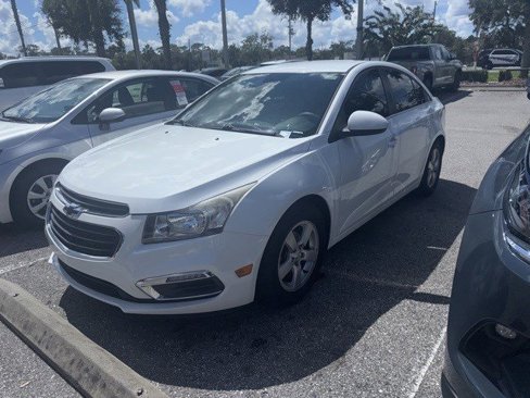 Used 2016 Chevrolet Cruze LT image 3