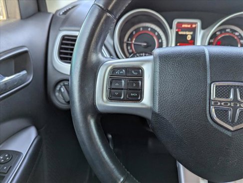 Used 2016 Dodge Journey SE w/ Flexible Seating Group image 14