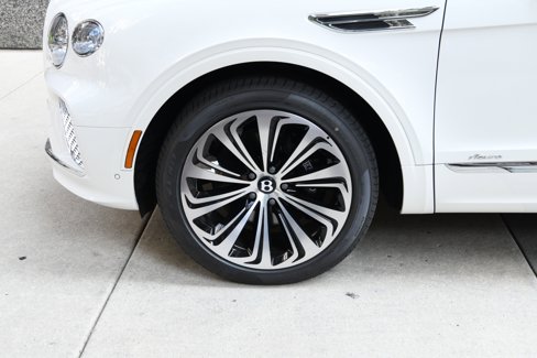 New 2025 Bentley Bentayga Extended Wheelbase image 23