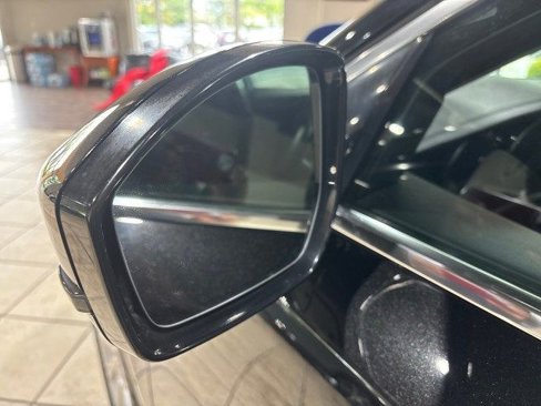 Used 2018 Jaguar E-PACE S image 7
