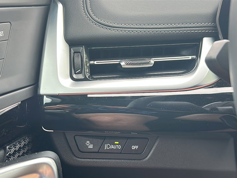 New 2025 BMW X1 xDrive28i w/ Technology Package image 26