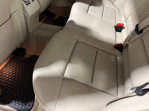 Used 2015 Mercedes-Benz E 350 Sedan image 39