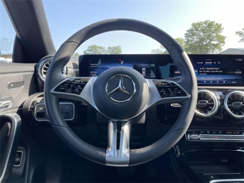 Certified 2025 Mercedes-Benz CLA 250 4MATIC image 21