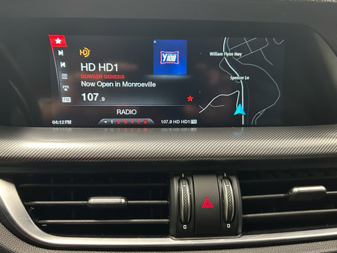 Used 2018 Alfa Romeo Stelvio Ti Sport image 14