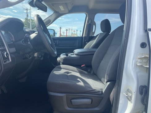 Used 2019 RAM 1500 Express w/ Wheel & Sound Group image 8