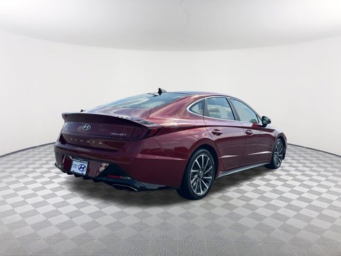 Used 2023 Hyundai Sonata Limited w/ Preferred Accessory Package image 7