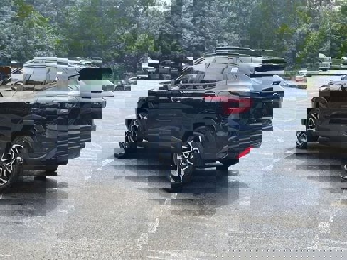 New 2025 Chevrolet Trax RS w/ Sunroof Package image 5