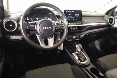 Used 2024 Kia Forte LXS w/ LXS Technology Package image 2