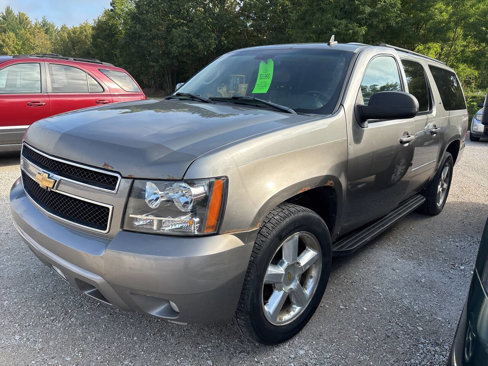 Used 2007 Chevrolet Suburban LTZ w/ LTZ Preferred Equipment Group image 2