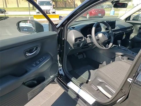 New 2026 Honda HR-V LX image 10