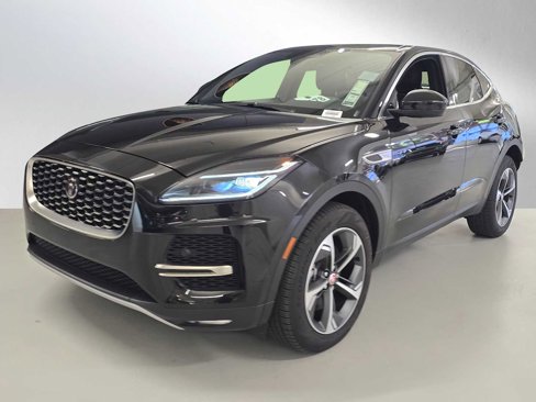 Used 2023 Jaguar E-PACE SE image 3