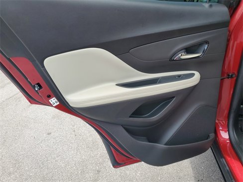 Used 2019 Buick Encore Essence image 23