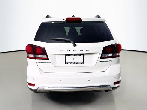 Used 2020 Dodge Journey Crossroad image 9