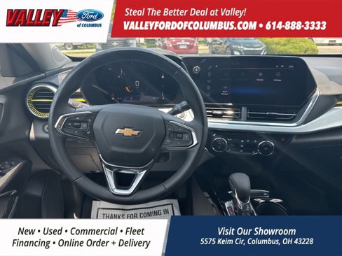 Used 2024 Chevrolet Trax LT w/ LT Convenience Package image 15