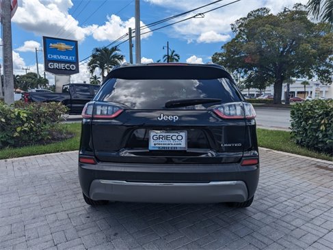 Used 2020 Jeep Cherokee Limited image 10