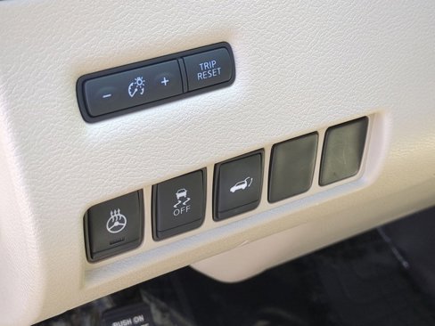 Used 2017 Nissan Murano Platinum image 18