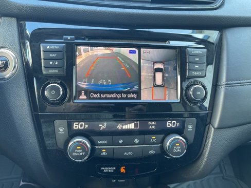 Used 2019 Nissan Rogue SL image 10