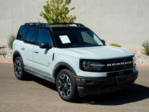 Certified 2022 Ford Bronco Sport Outer Banks image 2