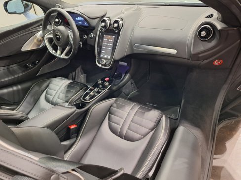 Used 2025 McLaren GTS image 7
