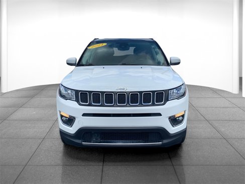 Used 2021 Jeep Compass Limited image 2