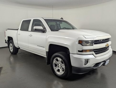 Used 2017 Chevrolet Silverado 1500 LT w/ All Star Edition image 2