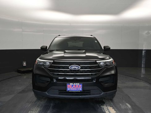 Used 2020 Ford Explorer XLT image 29