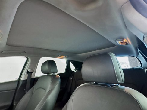 Used 2019 Hyundai Elantra GT w/ Style Package 02 image 15