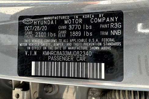 Used 2021 Hyundai Venue SEL w/ Premium Package image 33
