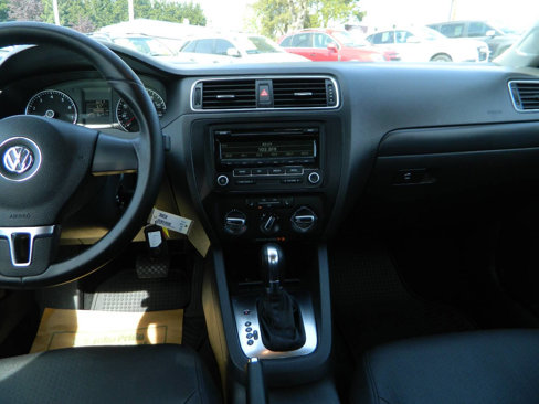 Used 2012 Volkswagen Jetta SE image 15