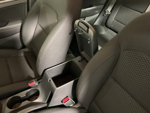 Used 2019 Hyundai Elantra SE w/ Cargo Package image 27