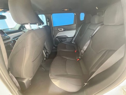 New 2025 Jeep Compass Sport image 17