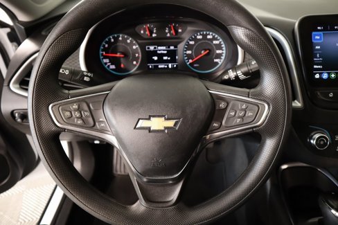 Used 2020 Chevrolet Malibu LS w/ Driver Confidence Package II image 3