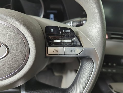 Used 2023 Hyundai Elantra SEL image 28