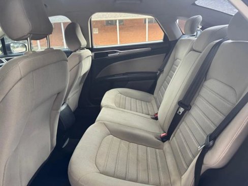 Used 2020 Ford Fusion S image 8