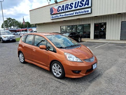 Used 2011 Honda Fit Sport image 3